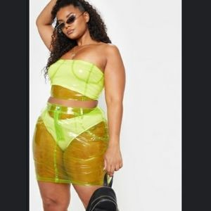 Pretty Little Thing Plastic Neon Set